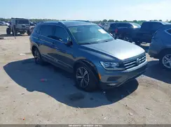 3VV3B7AX1JM008670 2018 VOLKSWAGEN TIGUAN