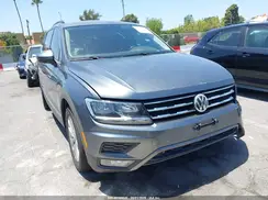 3VV3B7AX1JM017854 2018 VOLKSWAGEN TIGUAN