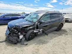 3VV3B7AX1JM027154 2018 VOLKSWAGEN TIGUAN