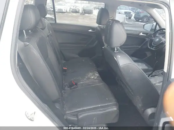 3VV3B7AX1JM028577 2018 VOLKSWAGEN TIGUAN - Image 8