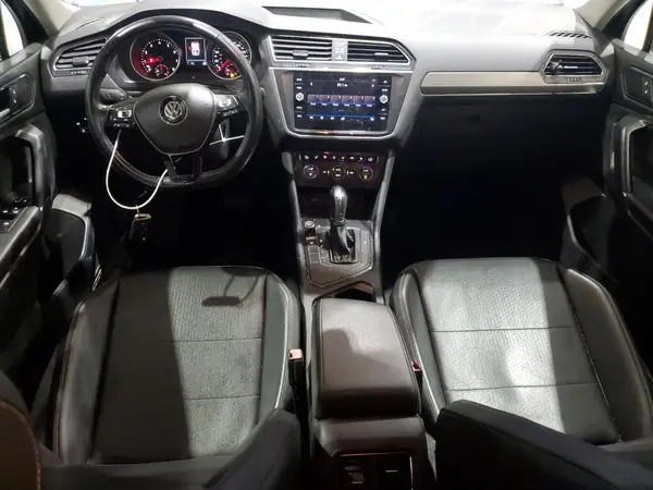 3VV3B7AX1JM028854 2018 VOLKSWAGEN TIGUAN - Image 8