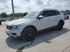 3VV3B7AX1JM033195 2018 VOLKSWAGEN TIGUAN
