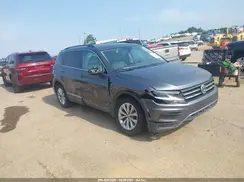 3VV3B7AX1JM045203 2018 VOLKSWAGEN TIGUAN