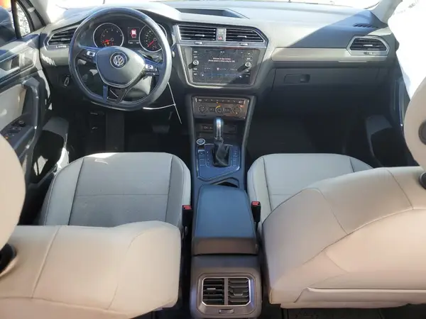 3VV3B7AX1JM051888 2018 VOLKSWAGEN TIGUAN - Image 8