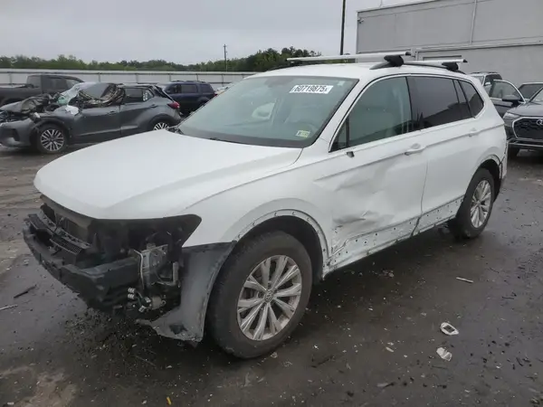 3VV3B7AX1JM090285 2018 VOLKSWAGEN TIGUAN - Image 1