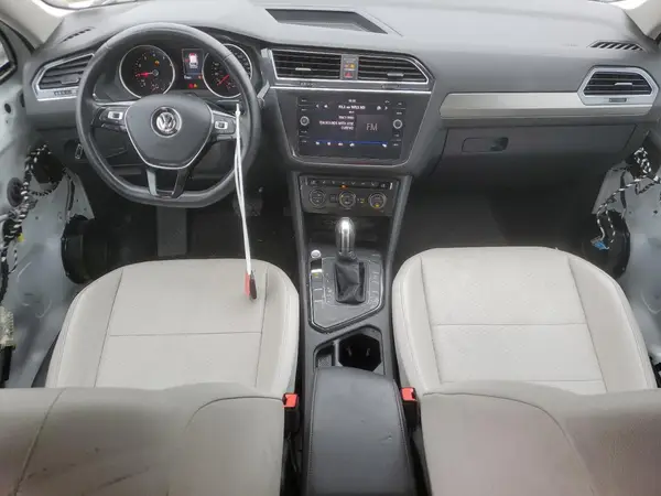 3VV3B7AX1JM090285 2018 VOLKSWAGEN TIGUAN - Image 8