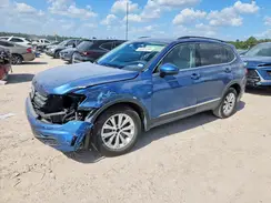 3VV3B7AX1JM095695 2018 VOLKSWAGEN TIGUAN