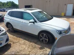 3VV3B7AX1JM095857 2018 VOLKSWAGEN TIGUAN