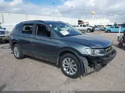 3VV3B7AX1JM103567 2018 VOLKSWAGEN TIGUAN