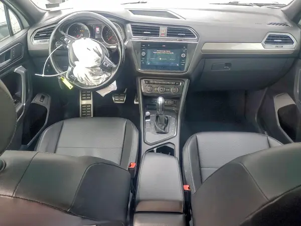 3VV3B7AX1JM149934 2018 VOLKSWAGEN TIGUAN - Image 8