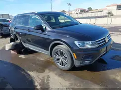 3VV3B7AX1JM161954 2018 VOLKSWAGEN TIGUAN
