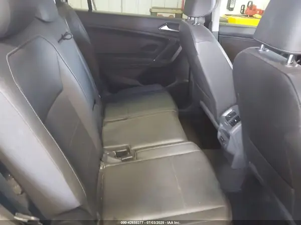 3VV3B7AX1JM167656 2018 VOLKSWAGEN TIGUAN - Image 8