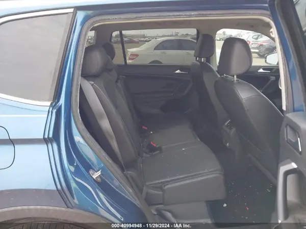 3VV3B7AX1JM176938 2018 VOLKSWAGEN TIGUAN - Image 8
