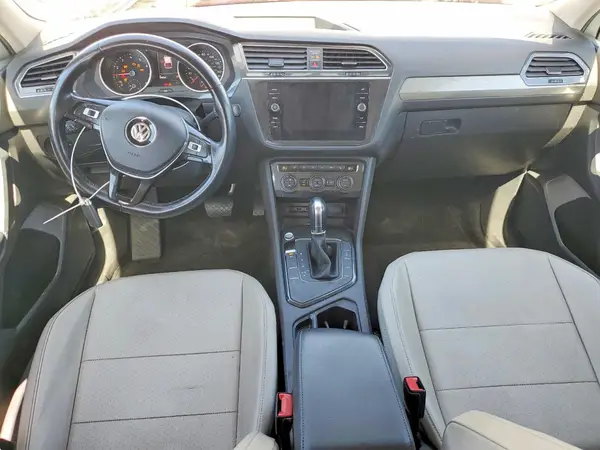 3VV3B7AX1JM213597 2018 VOLKSWAGEN TIGUAN - Image 8