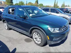 3VV3B7AX1JM213874 2018 VOLKSWAGEN TIGUAN