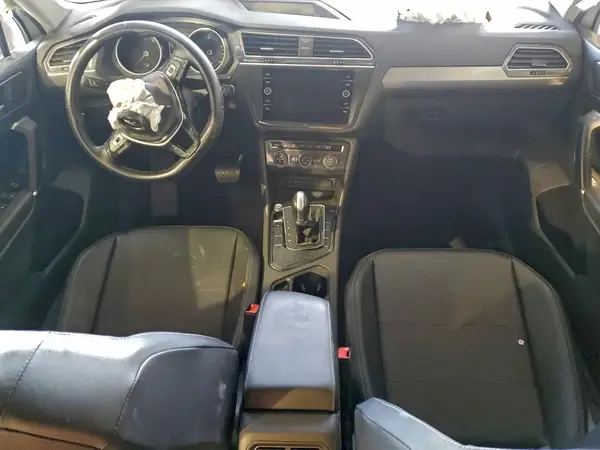 3VV3B7AX1JM221036 2018 VOLKSWAGEN TIGUAN - Image 8