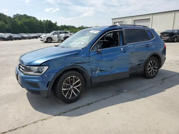 3VV3B7AX1KM067395 2019 VOLKSWAGEN TIGUAN - Image 1