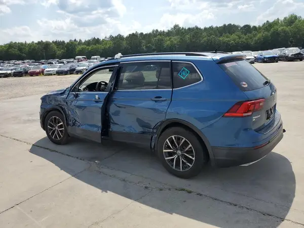 3VV3B7AX1KM067395 2019 VOLKSWAGEN TIGUAN - Image 2