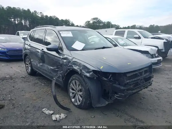 3VV3B7AX1KM068871 2019 VOLKSWAGEN TIGUAN - Image 1