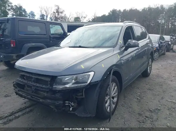 3VV3B7AX1KM068871 2019 VOLKSWAGEN TIGUAN - Image 2
