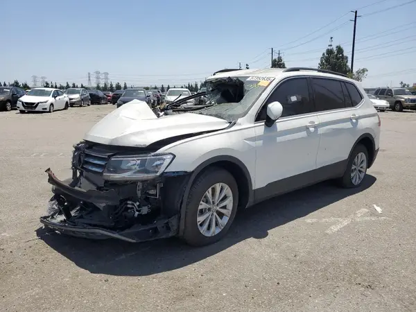 3VV3B7AX1KM074766 2019 VOLKSWAGEN TIGUAN - Image 1