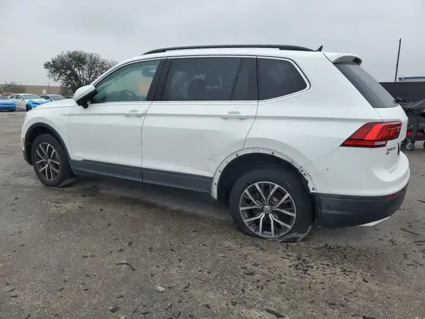 3VV3B7AX1KM085170 2019 VOLKSWAGEN TIGUAN - Image 2