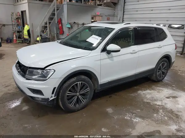 3VV3B7AX1KM091213 2019 VOLKSWAGEN TIGUAN - Image 2