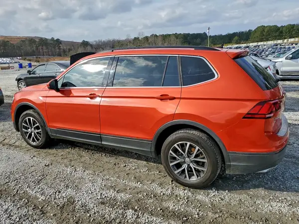 3VV3B7AX1KM094225 2019 VOLKSWAGEN TIGUAN - Image 2