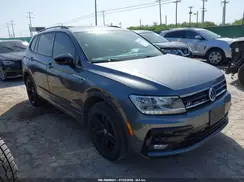 3VV3B7AX1KM099795 2019 VOLKSWAGEN TIGUAN
