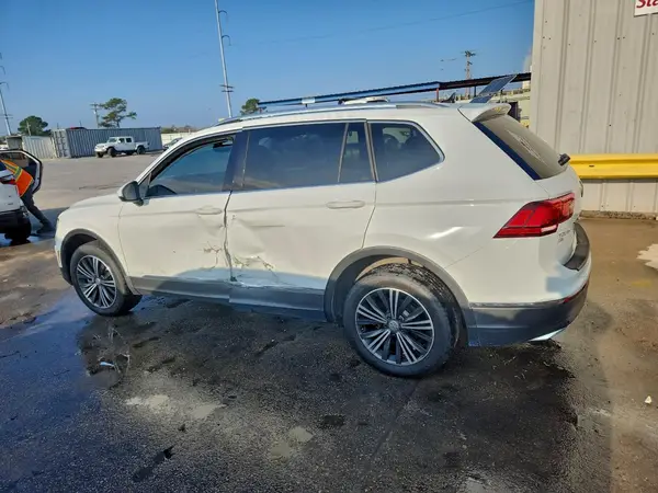 3VV3B7AX1KM109774 2019 VOLKSWAGEN TIGUAN - Image 2