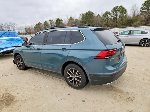 3VV3B7AX1KM137901 2019 VOLKSWAGEN TIGUAN - Image 2