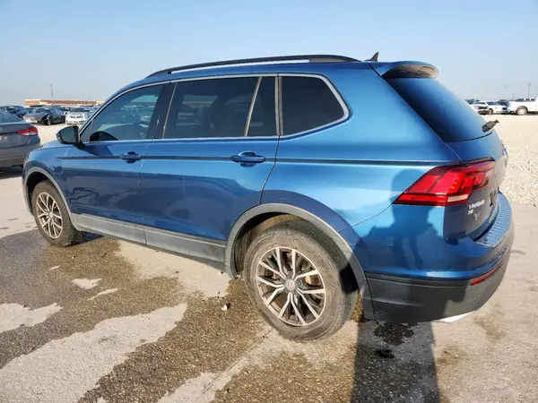 3VV3B7AX1KM163947 2019 VOLKSWAGEN TIGUAN - Image 2