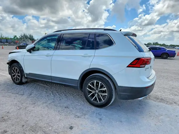 3VV3B7AX1KM190114 2019 VOLKSWAGEN TIGUAN - Image 2