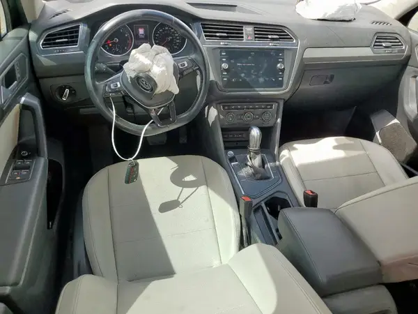 3VV3B7AX1KM195958 2019 VOLKSWAGEN TIGUAN - Image 8