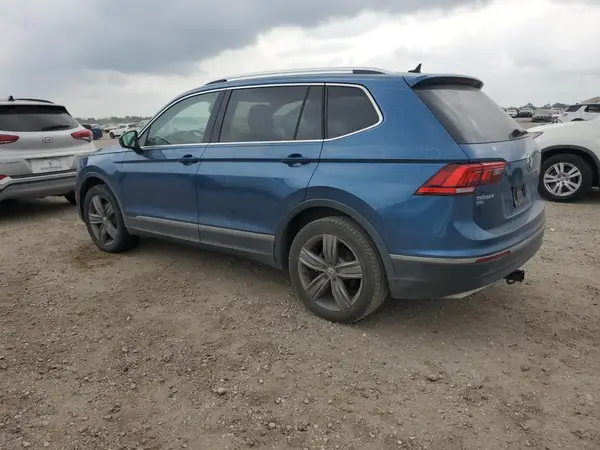 3VV3B7AX1LM031434 2020 VOLKSWAGEN TIGUAN - Image 2
