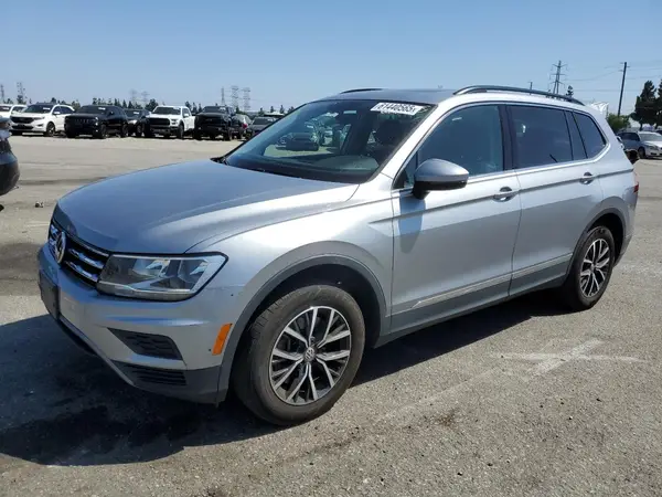 3VV3B7AX1LM031529 2020 VOLKSWAGEN TIGUAN - Image 1