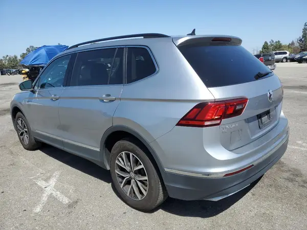 3VV3B7AX1LM031529 2020 VOLKSWAGEN TIGUAN - Image 2