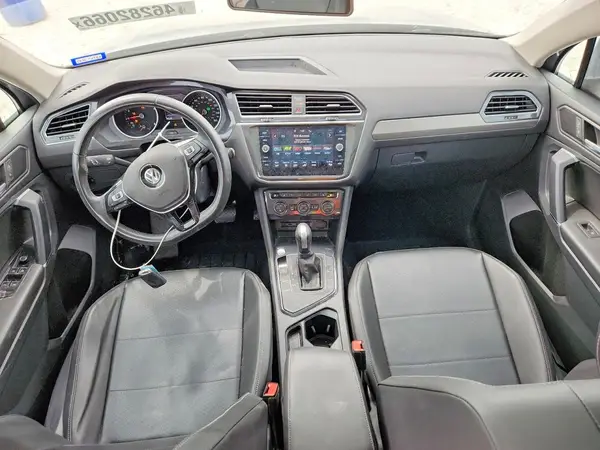 3VV3B7AX1LM075157 2020 VOLKSWAGEN TIGUAN - Image 8