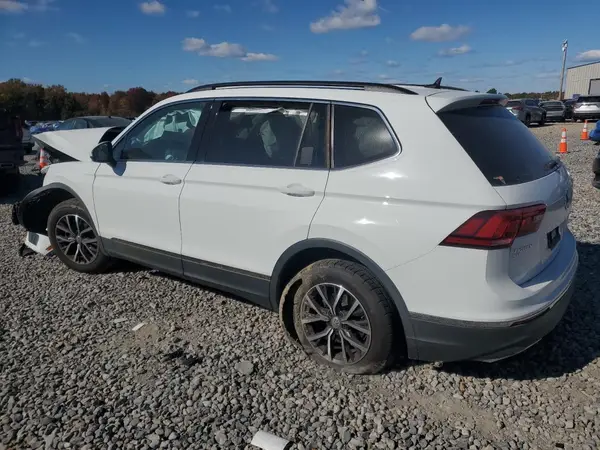 3VV3B7AX1LM078723 2020 VOLKSWAGEN TIGUAN - Image 2
