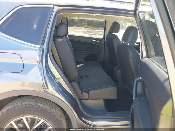 3VV3B7AX1LM081556 2020 VOLKSWAGEN TIGUAN - Image 8