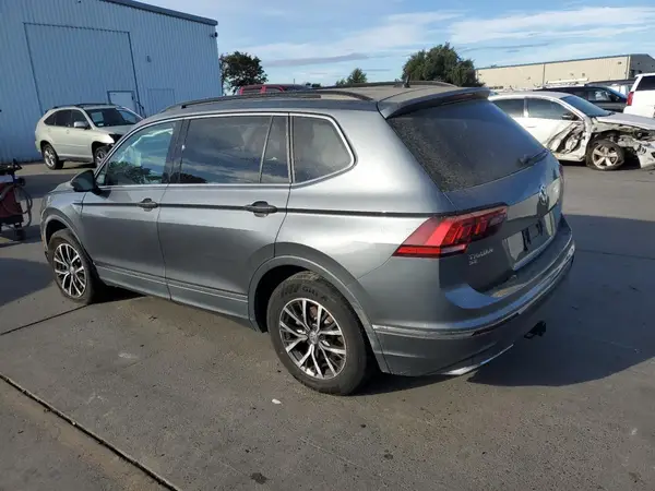 3VV3B7AX1LM087115 2020 VOLKSWAGEN TIGUAN - Image 2