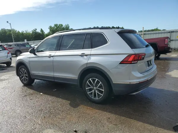 3VV3B7AX1LM119917 2020 VOLKSWAGEN TIGUAN - Image 2
