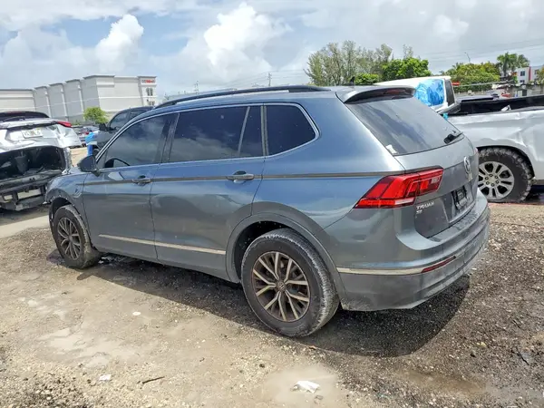 3VV3B7AX1LM120615 2020 VOLKSWAGEN TIGUAN - Image 2