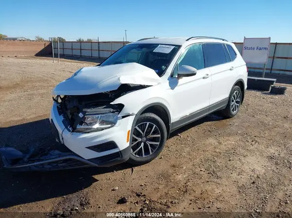 3VV3B7AX1LM128665 2020 VOLKSWAGEN TIGUAN - Image 2