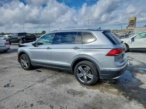 3VV3B7AX1LM129489 2020 VOLKSWAGEN TIGUAN - Image 2