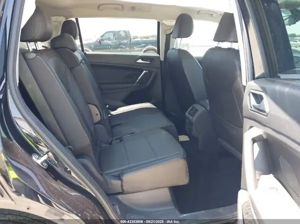 3VV3B7AX1LM158247 2020 VOLKSWAGEN TIGUAN - Image 8