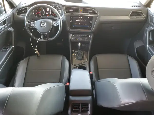 3VV3B7AX1LM172018 2020 VOLKSWAGEN TIGUAN - Image 8