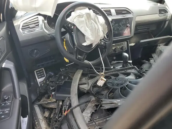 3VV3B7AX1LM181172 2020 VOLKSWAGEN TIGUAN - Image 8