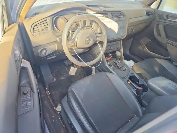 3VV3B7AX1MM008737 2021 VOLKSWAGEN TIGUAN - Image 8
