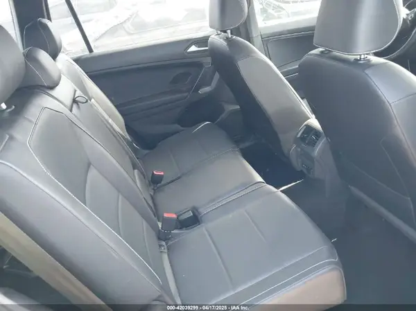 3VV3B7AX1MM014795 2021 VOLKSWAGEN TIGUAN - Image 8